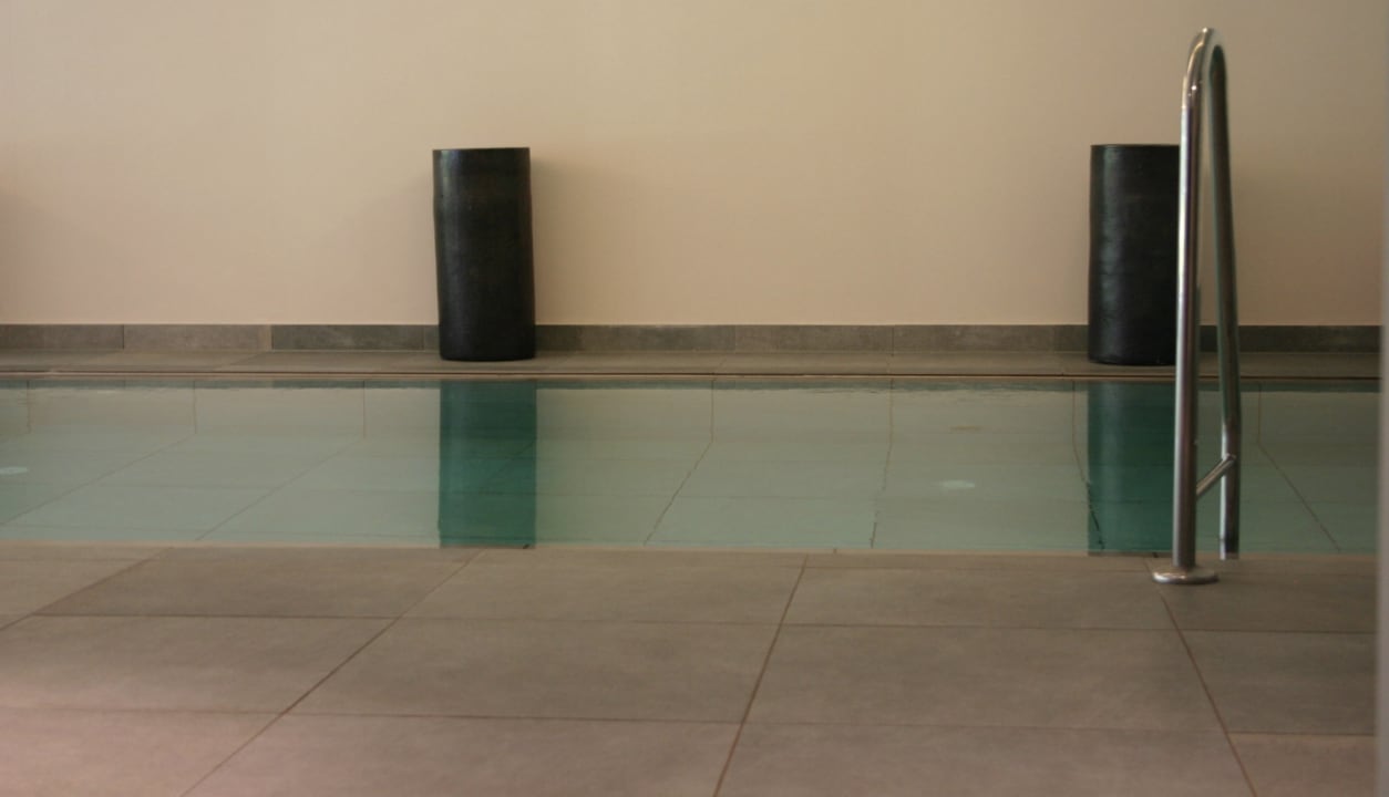 Pool MONTAFON Lodge Hotel und SPA