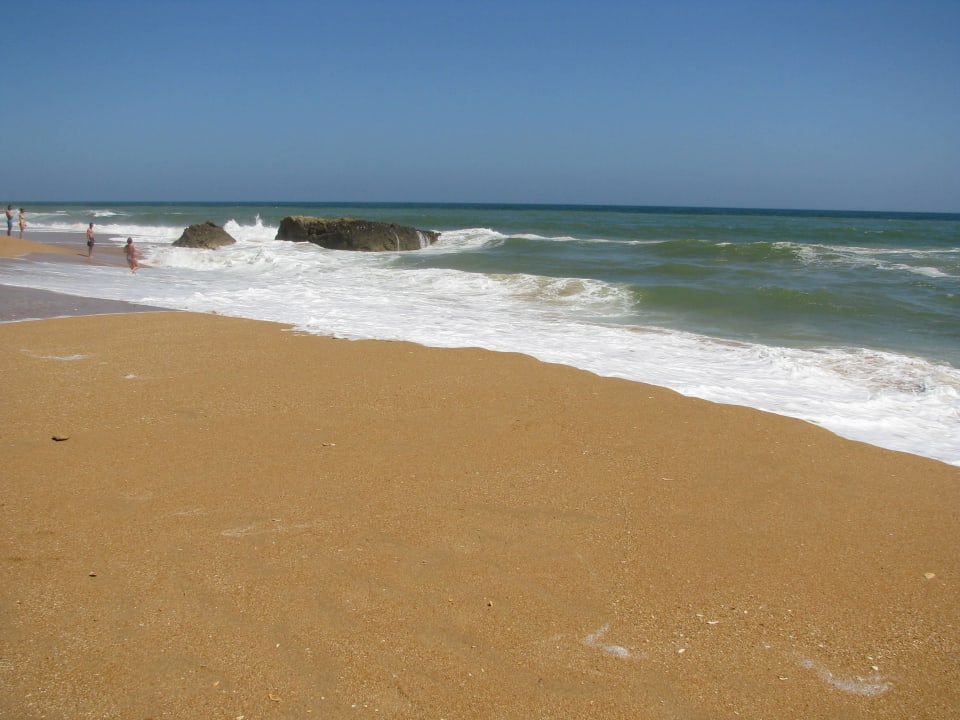 Felsformation bei Flut Monica Isabel Beach Club