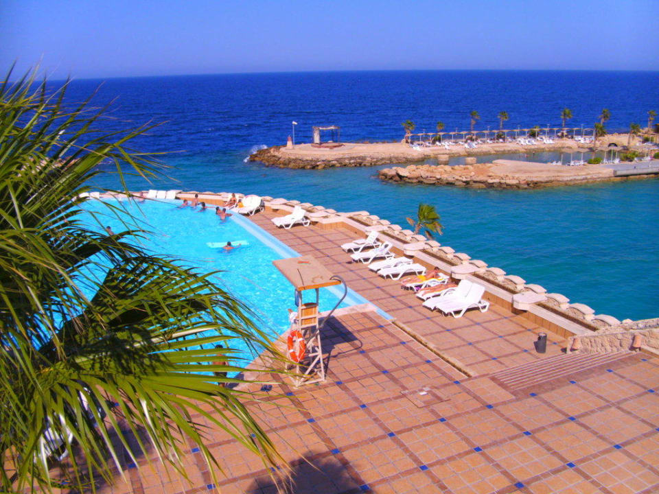 Ausblick von der Poolterrasse Pickalbatros Citadel Resort