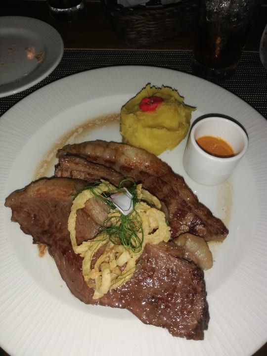 Gastro Lopesan Costa Bávaro Resort, Spa & Casino