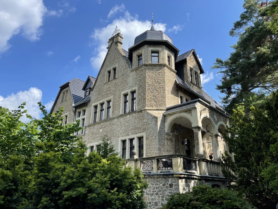 Außenansicht Schlosshotel Stecklenberg