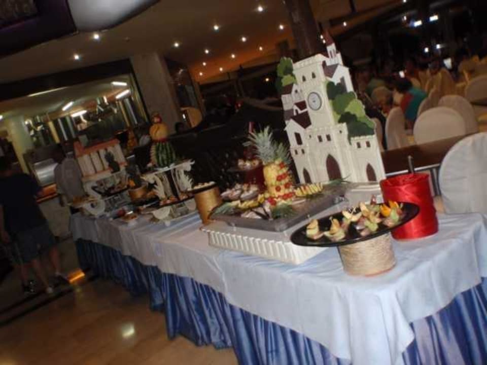 Büffet Kunst   Hotel Kalithea Horizon Royal