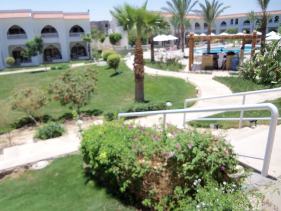 Weg zum kleinen Pool Old Palace Resort Sahl Hasheesh