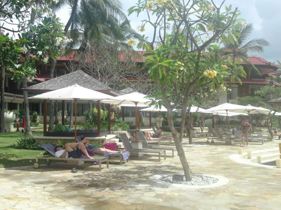 Liege-Pavillion Holiday Inn Resort Baruna Bali