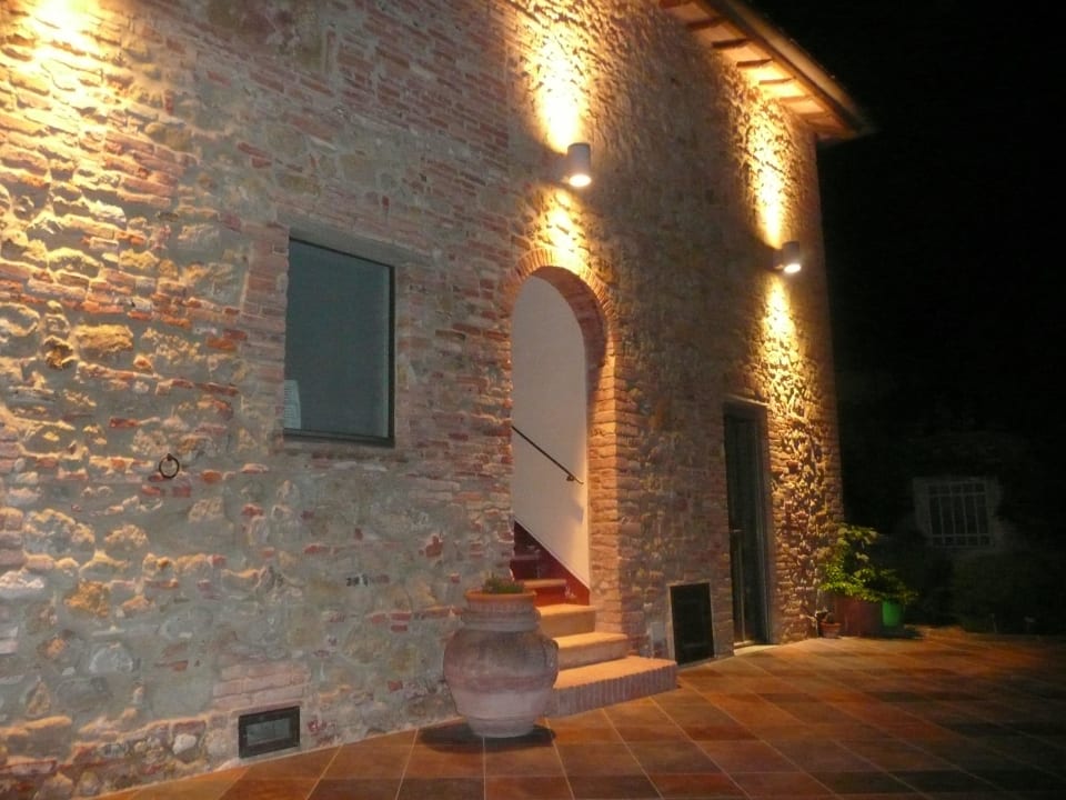 Poderi Arcangelo bei Nacht Agriturismo Poderi Arcangelo Farmhouse
