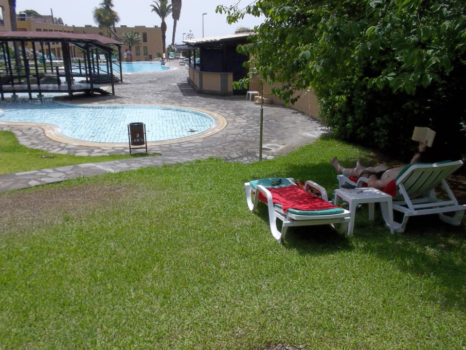 Liegewiese Hotel Dom Pedro Garajau