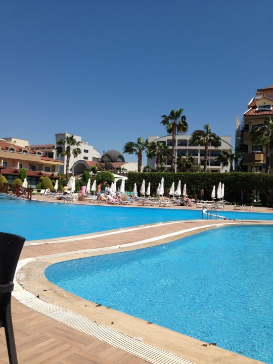 Pool Grand Seker Hotel