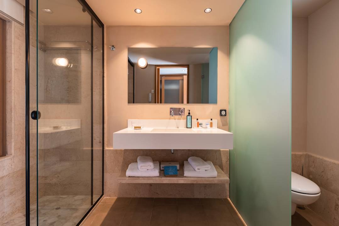 Zimmer Lindos Mare, Seaside Hotel