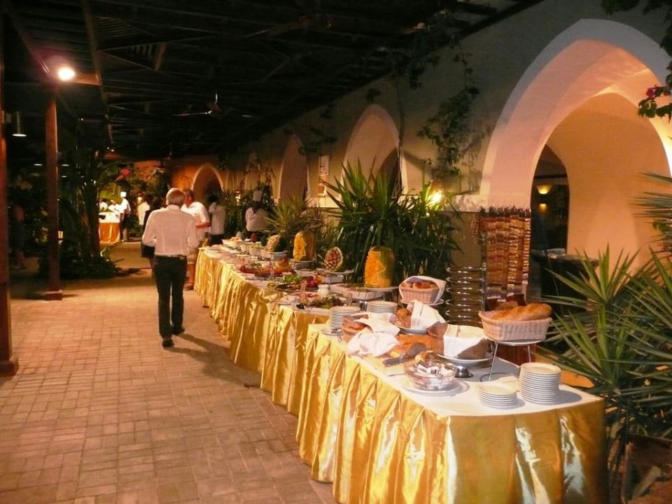 Candlelight Dinner im Souk Jaz Dar EL Madina