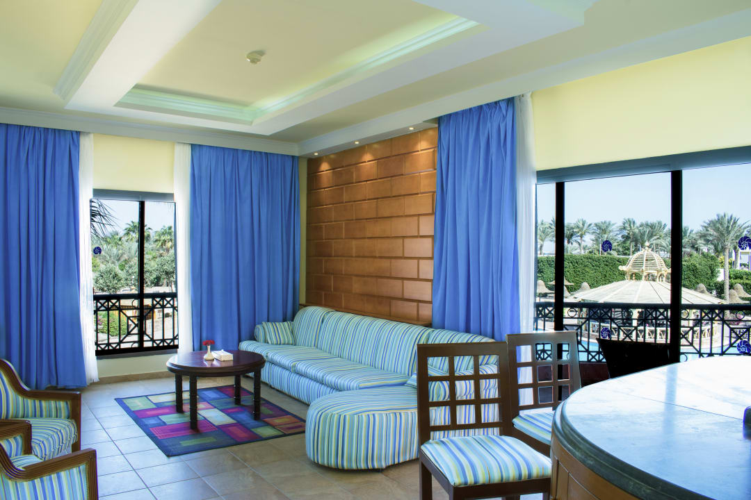 Zimmer Parrotel Aqua Park Resort