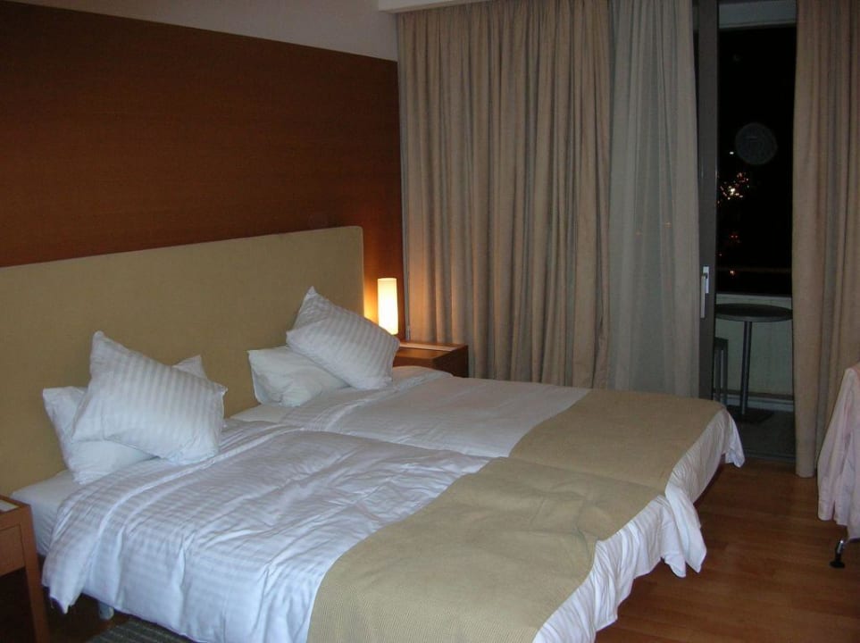 Zimmer 701 - Doppelbett Hilton Athens
