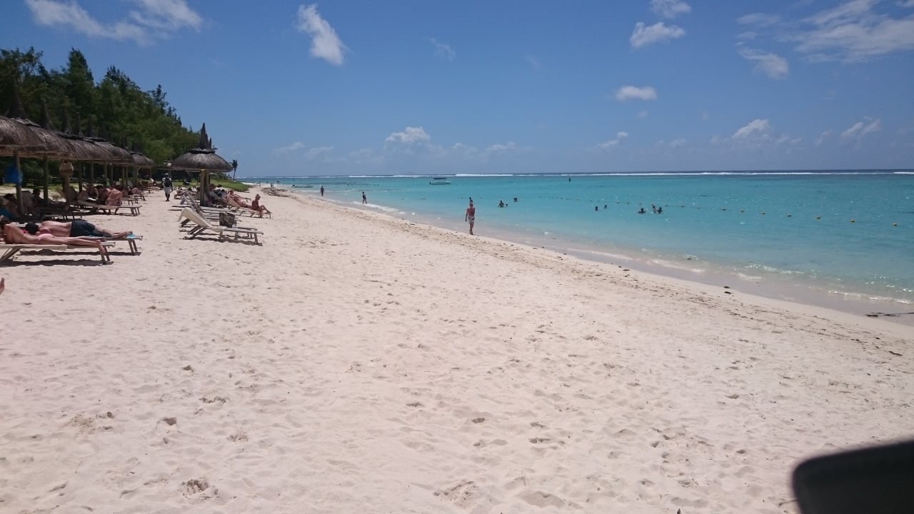Strand Crystals Beach Resort Belle Mare, a member of Radisson Individuals