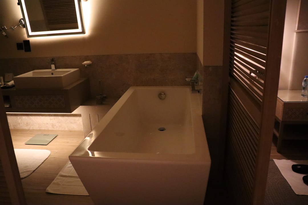 Zimmer Saadiyat Rotana Resort &  Villas