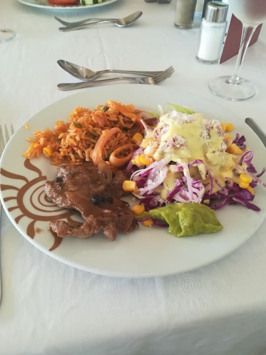 Gastro Bahia Principe Grand El Portillo