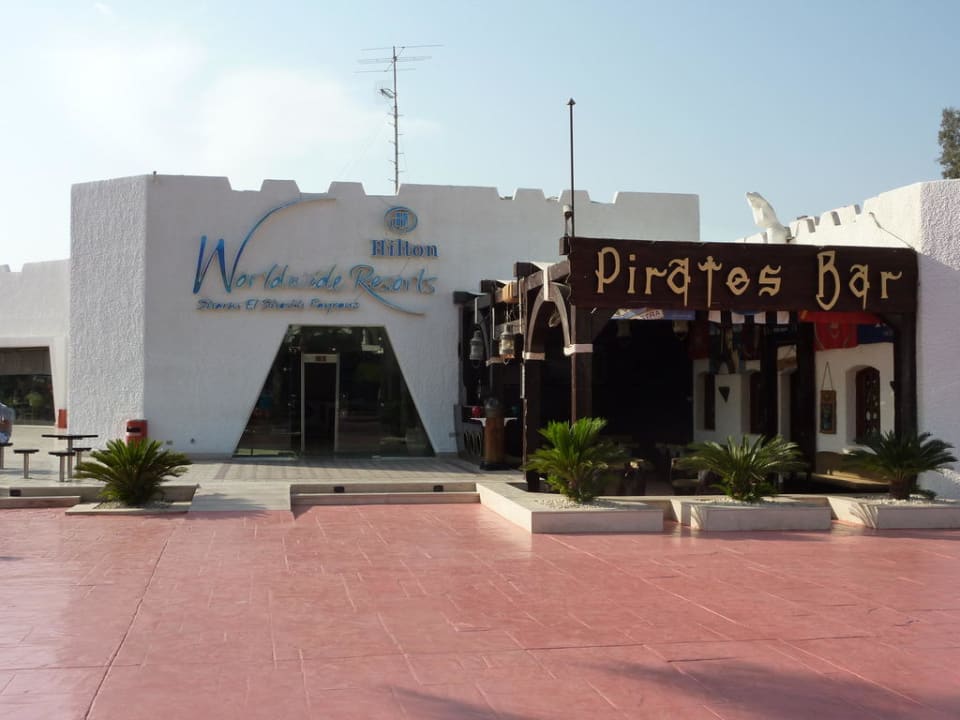 Eingang zur Rezeption JAZ Fayrouz