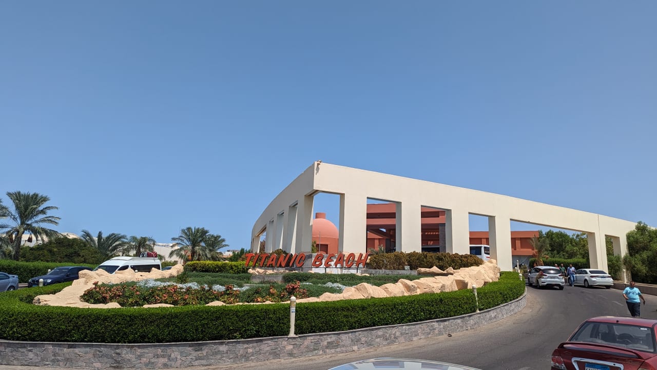 Außenansicht Titanic Beach Spa & Aqua Park