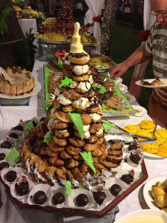 Buffet an Heiligabend 2013 Neptune Village Beach Resort & Spa