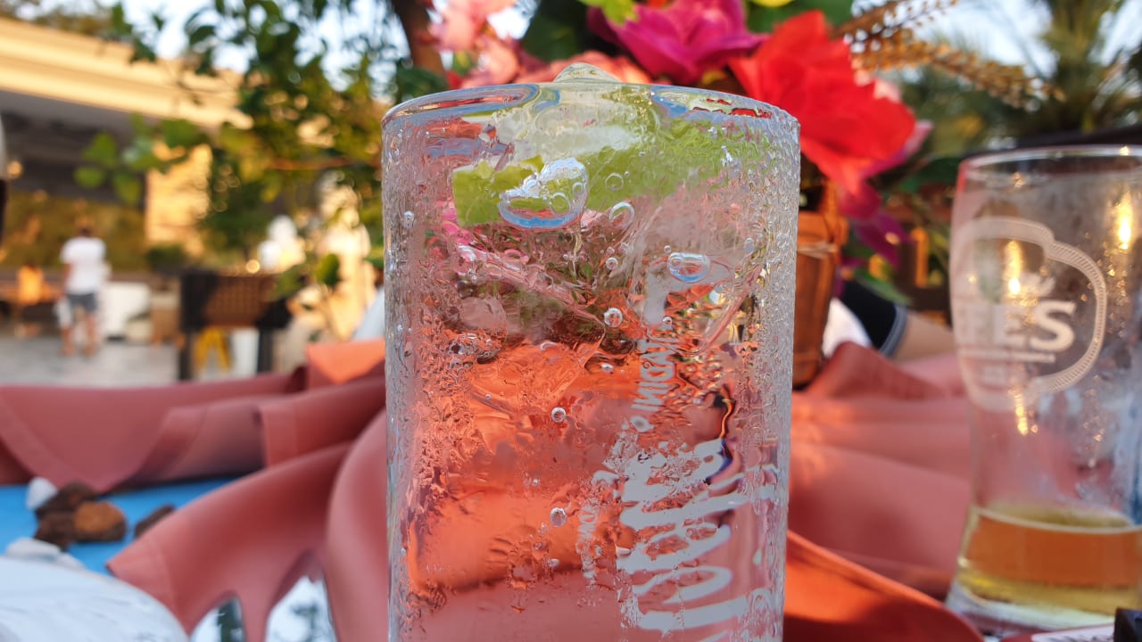 Gastro Quattro Beach Spa & Resort