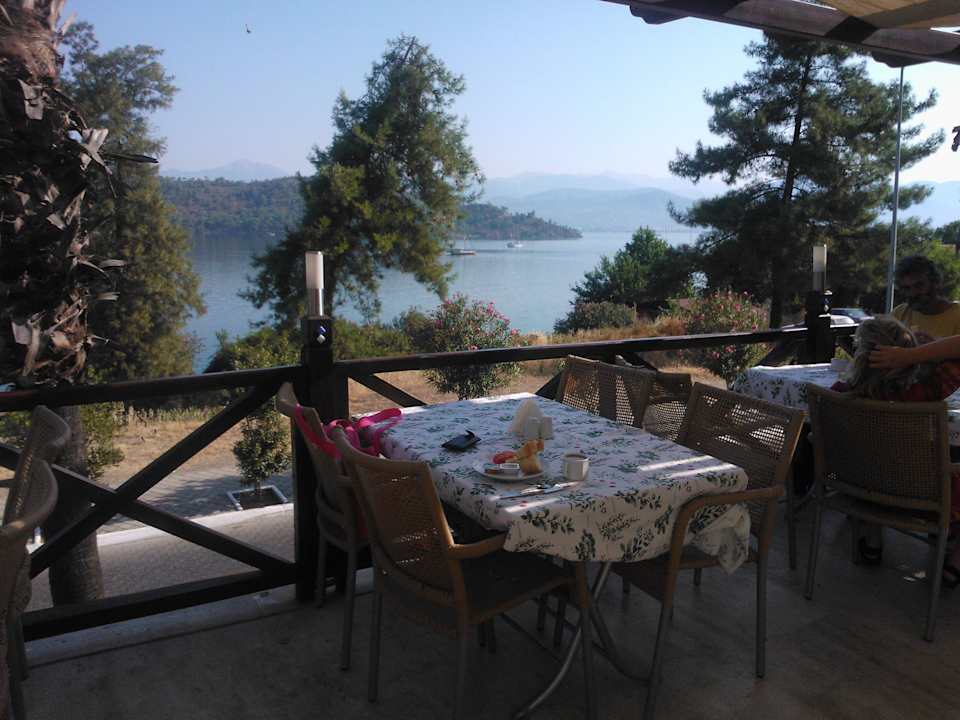 Terrasse V-Go's Hotel Guesthouse