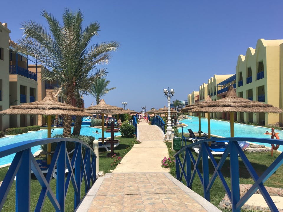 Außenansicht Titanic Beach Spa & Aqua Park