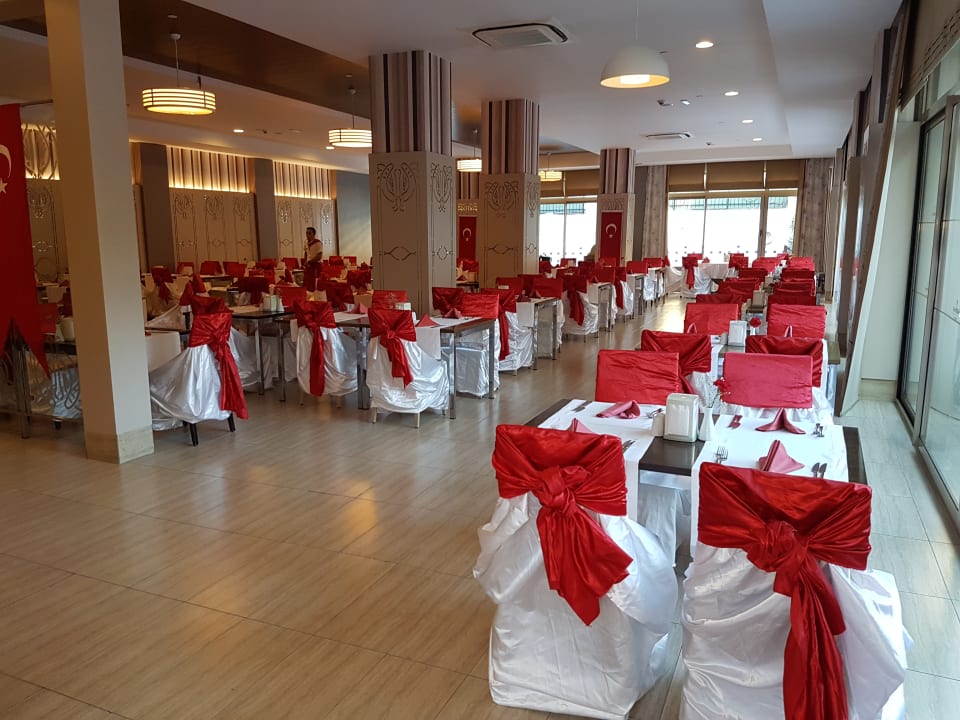 Restaurant Port Side Resort Hotel