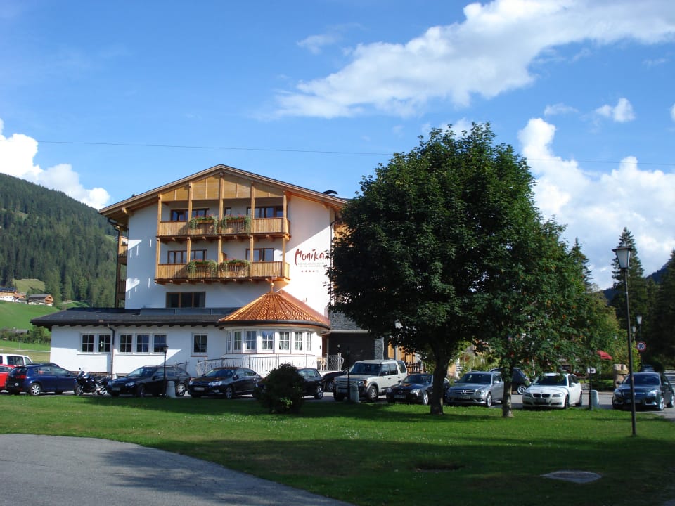 Hotel Monika Außenansicht Hotel Monika – great place to be