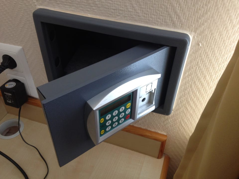 Safe PLAZA INN Hamburg Moorfleet