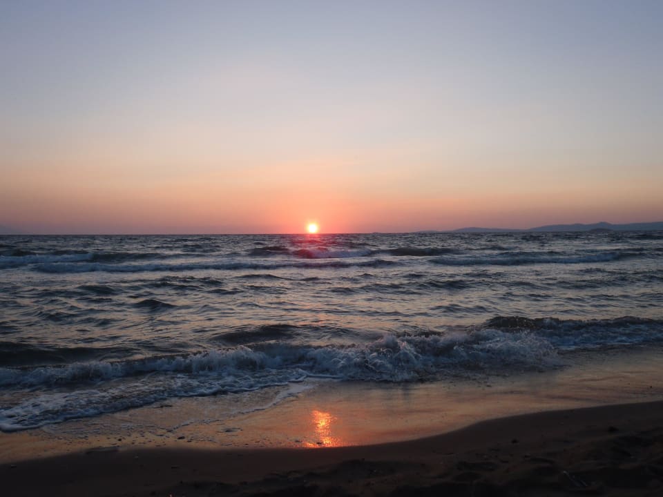 Traumhafte Sonnenuntergänge, jeden Tag ein Genuß Dogan Paradise Beach