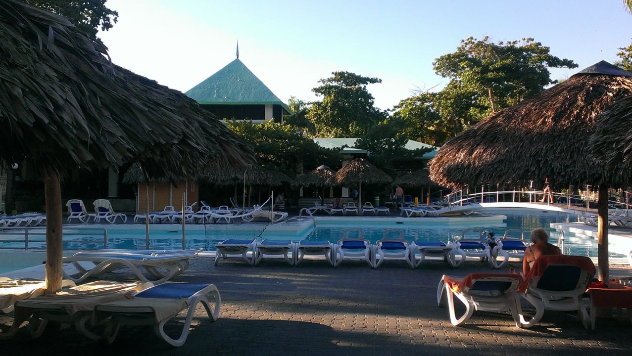 Relaxation & dreaming Playabachata Hotel