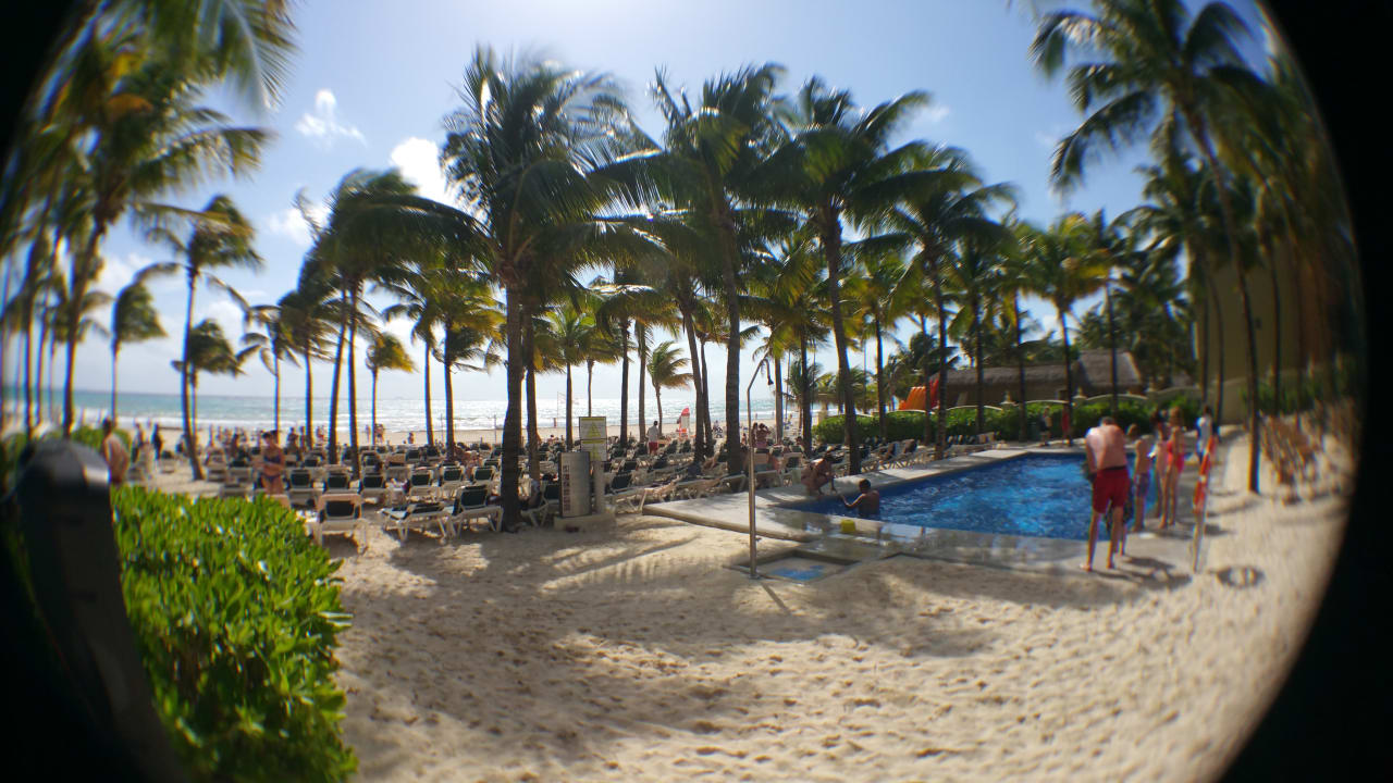 Pool Hotel Riu Lupita