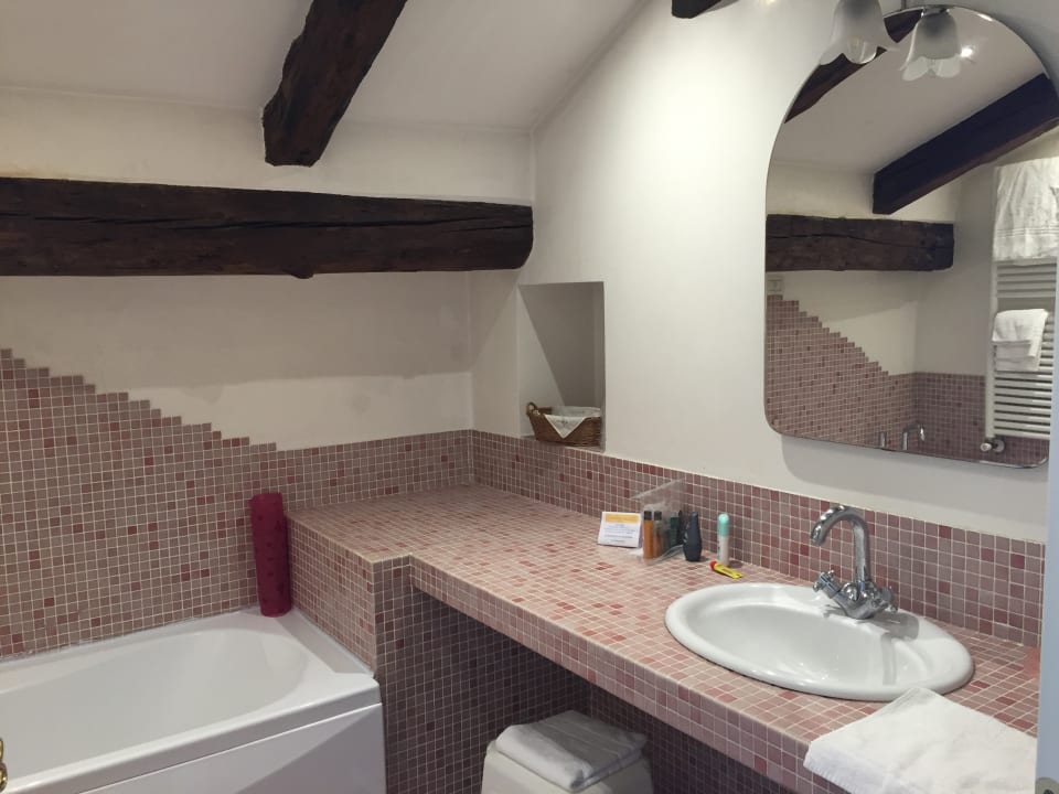 Bad Hotel Locanda San Barnaba