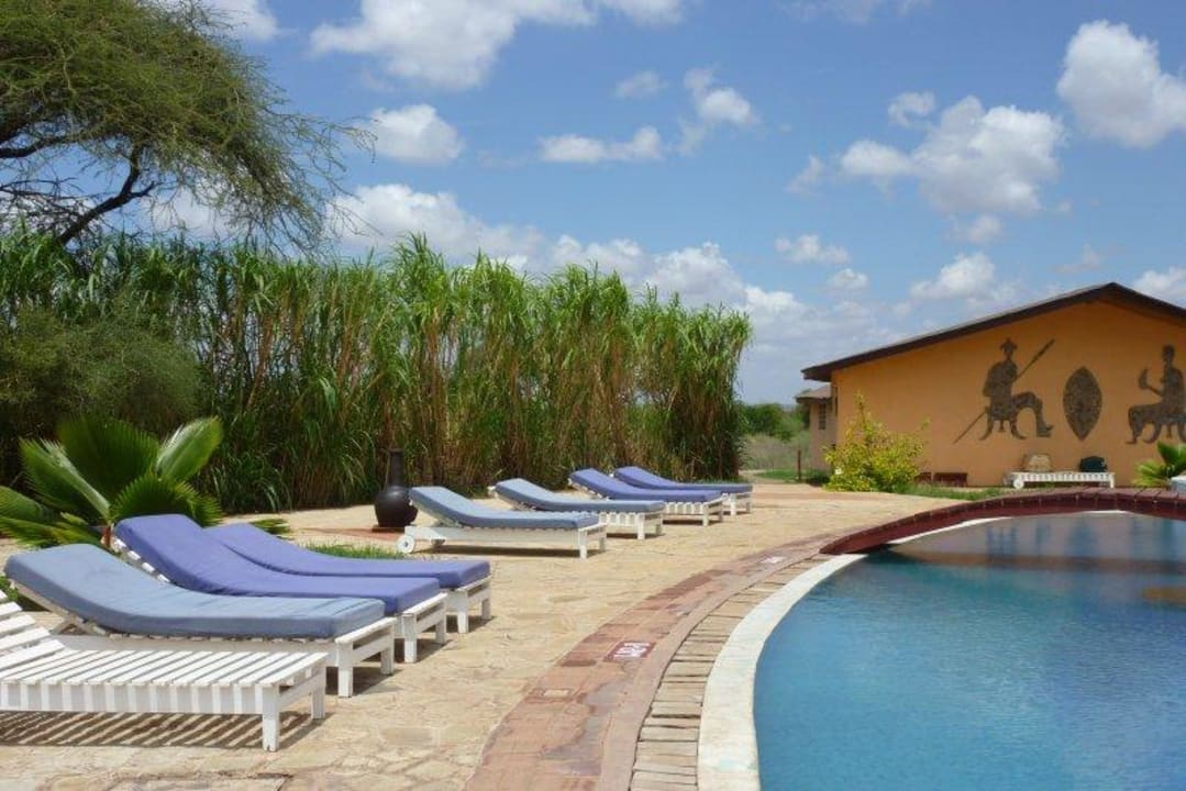 Pool Kilima Safari Camp