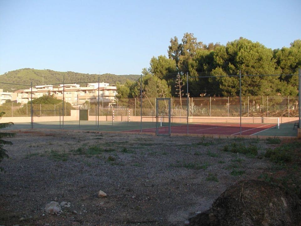Tennisplätze Hotel Tropic Garden