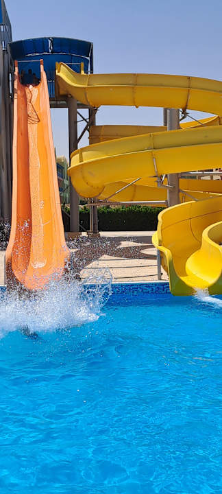 Pool Hotel Titanic Palace