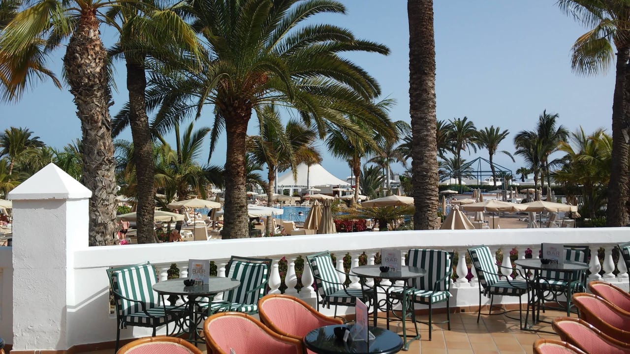 Terrasse Lobbybar mit Poolblick Hotel Riu Palace Maspalomas Adults Only