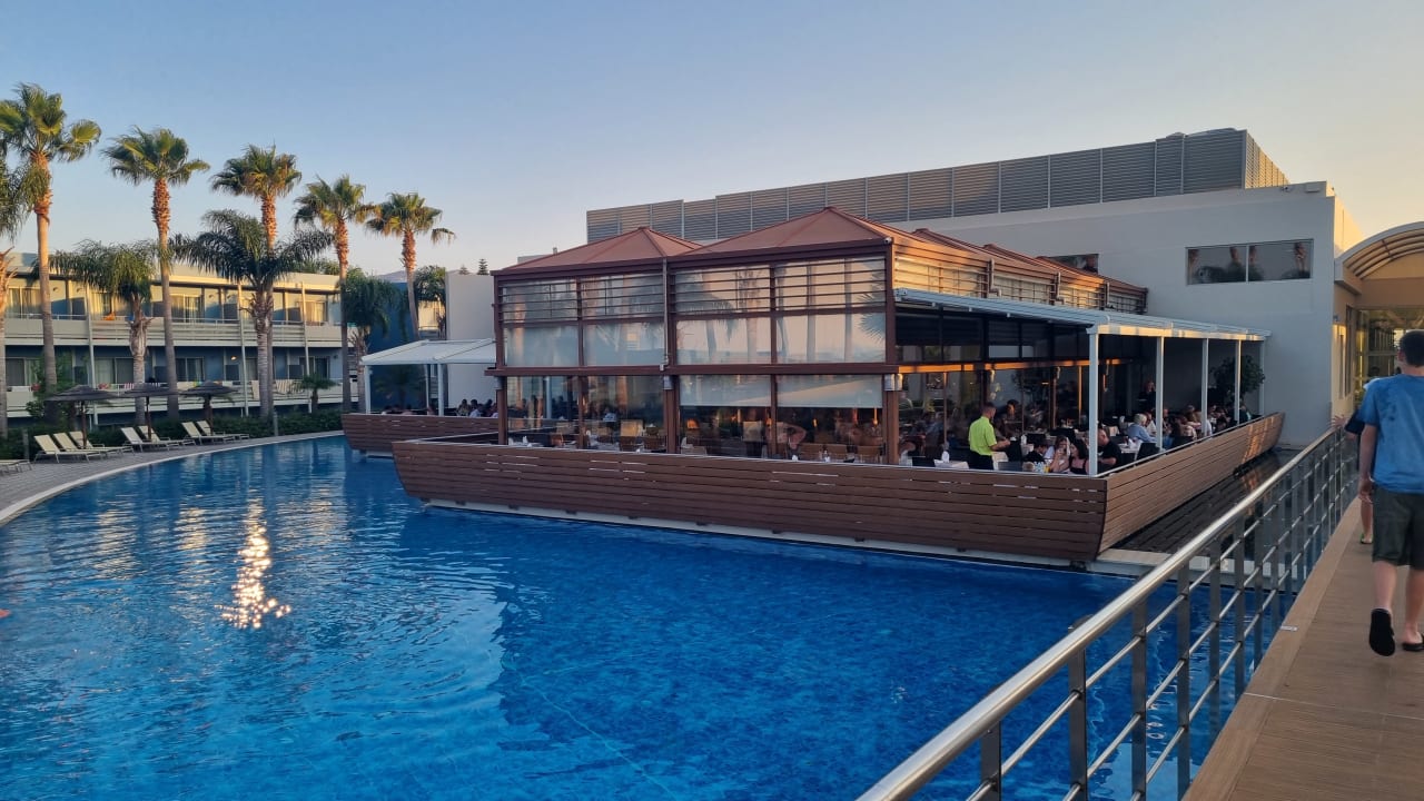 Pool Blue Lagoon Resort