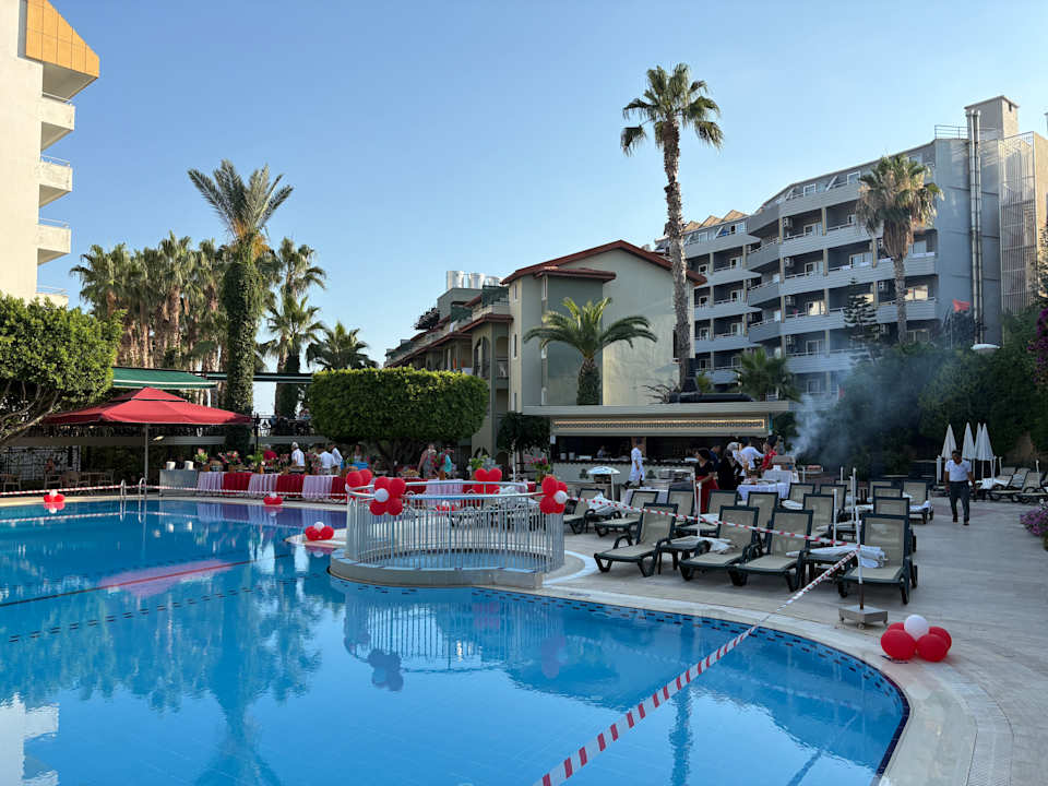 Außenansicht Hotel Gardenia Beach