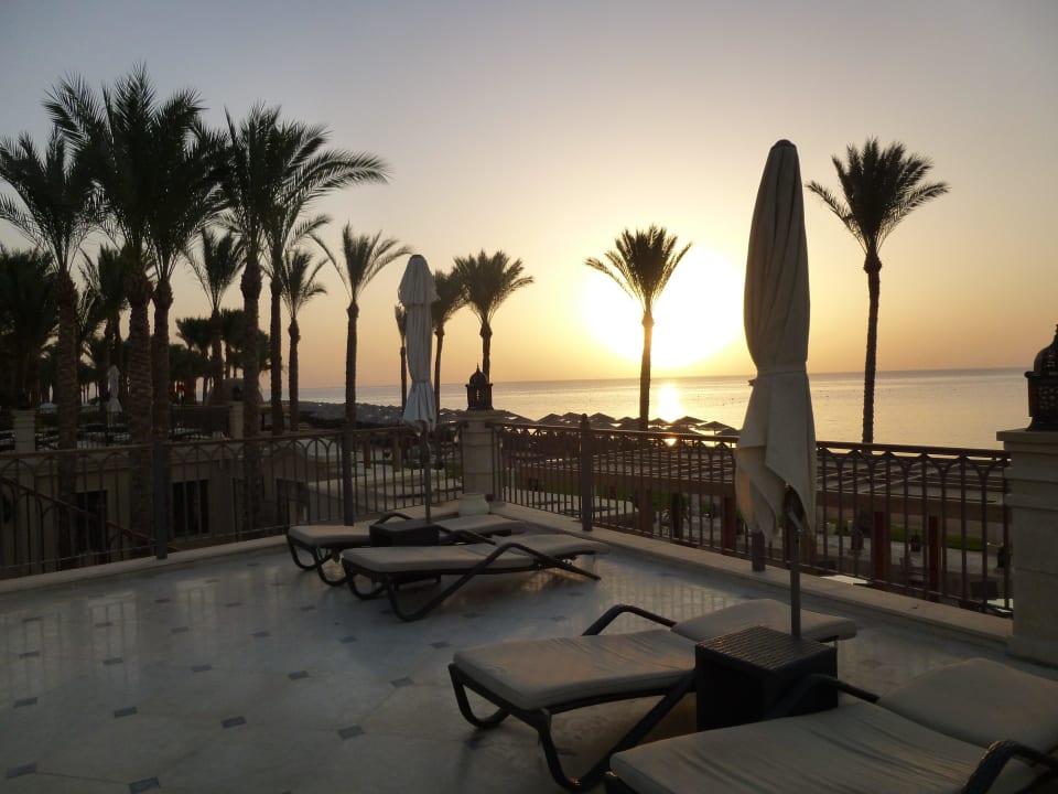 Sonnenaufgang Infinity Pool Makadi Spa - Adults only