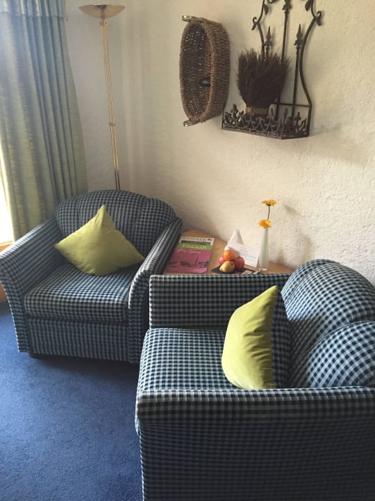 Mächtige Stühle Parkhotel Egerner Höfe