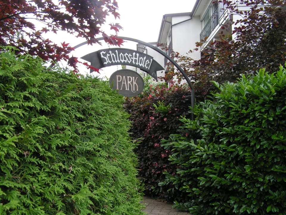 Schloss-Hotel Merlischachen. Schloss-Hotel