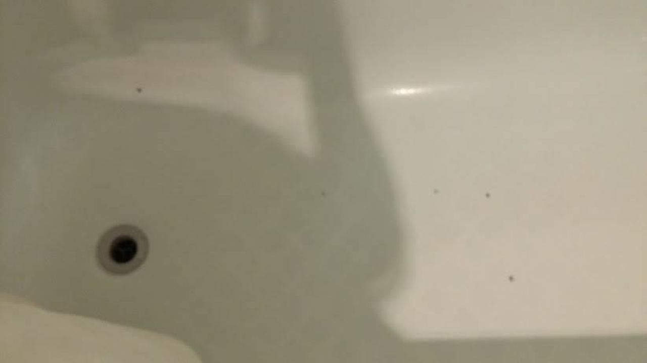 Badewanne mit x Verletzungen Hotel Bayview Chateau Tongariro