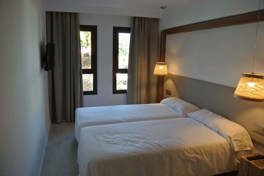 Schlafraum Insotel Club Tarida Playa