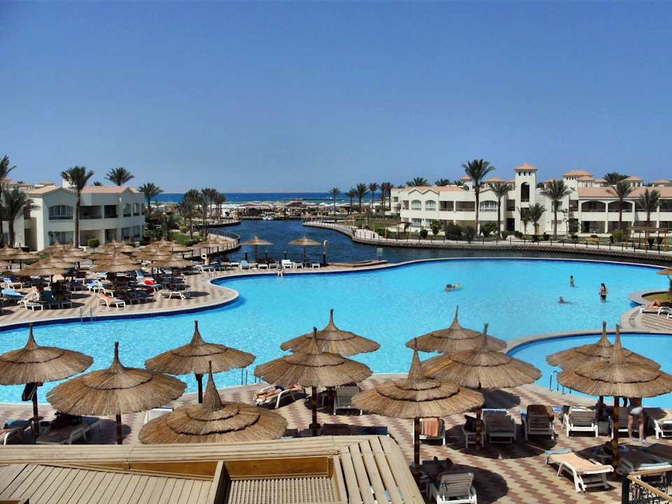 Pool am Haupthaus Pickalbatros Dana Beach Resort - Hurghada