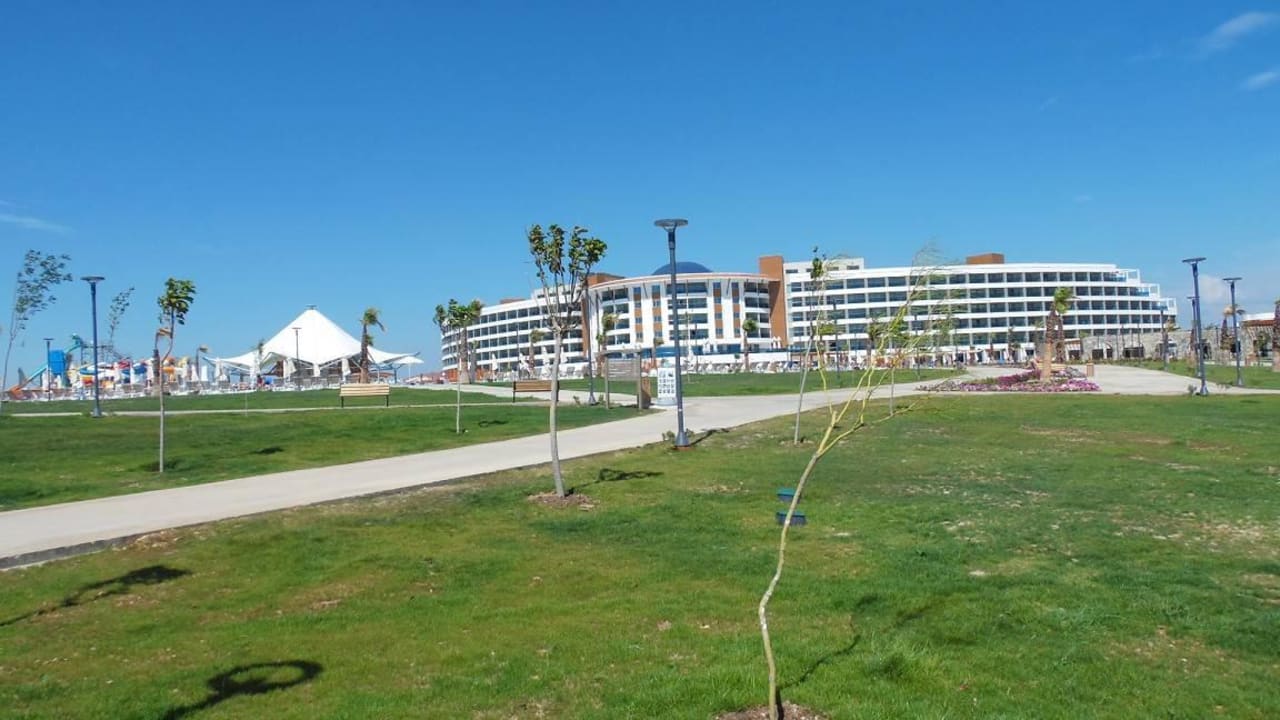 Super Anblick vom Strand Aquasis De Luxe Resort & Spa