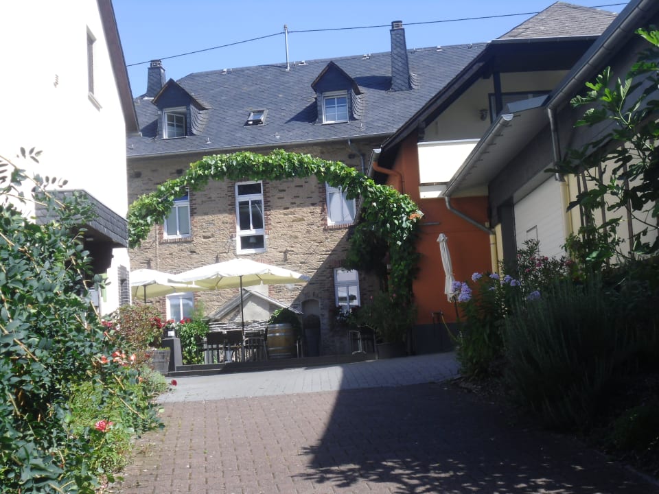 Außenansicht Gästehaus Weingut Clemens
