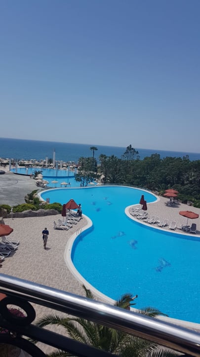 Pool Starlight Resort Hotel