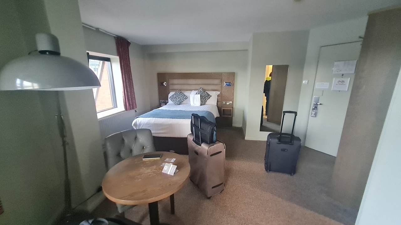 Zimmer Limerick City Hotel