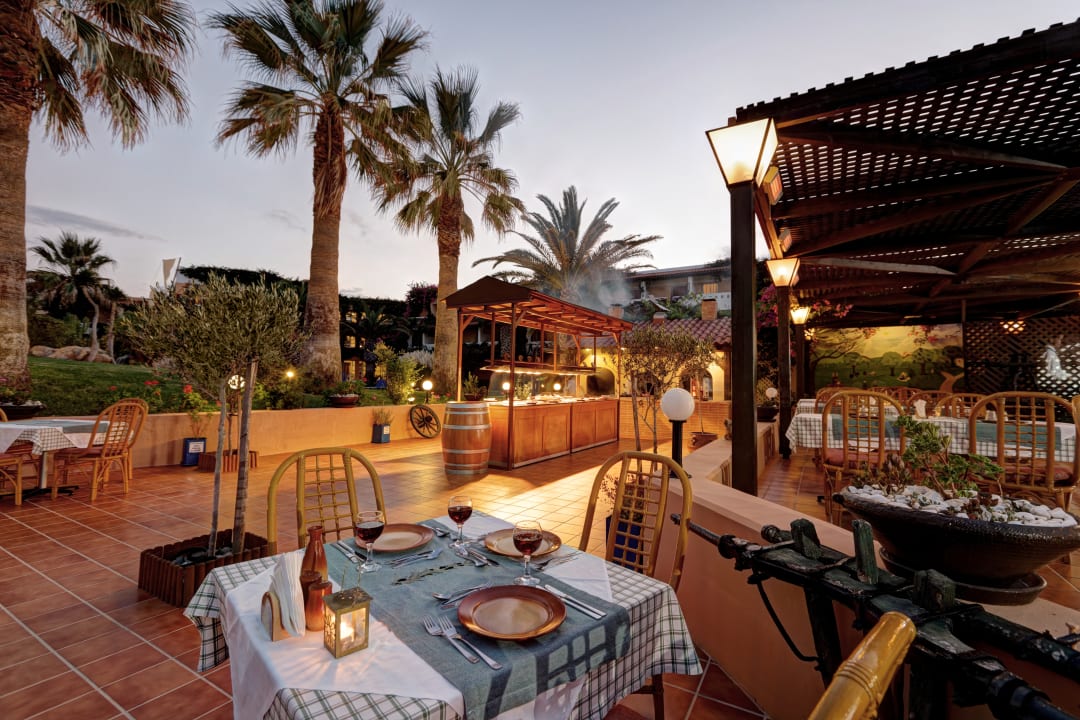 Gastro Anissa Beach & Village