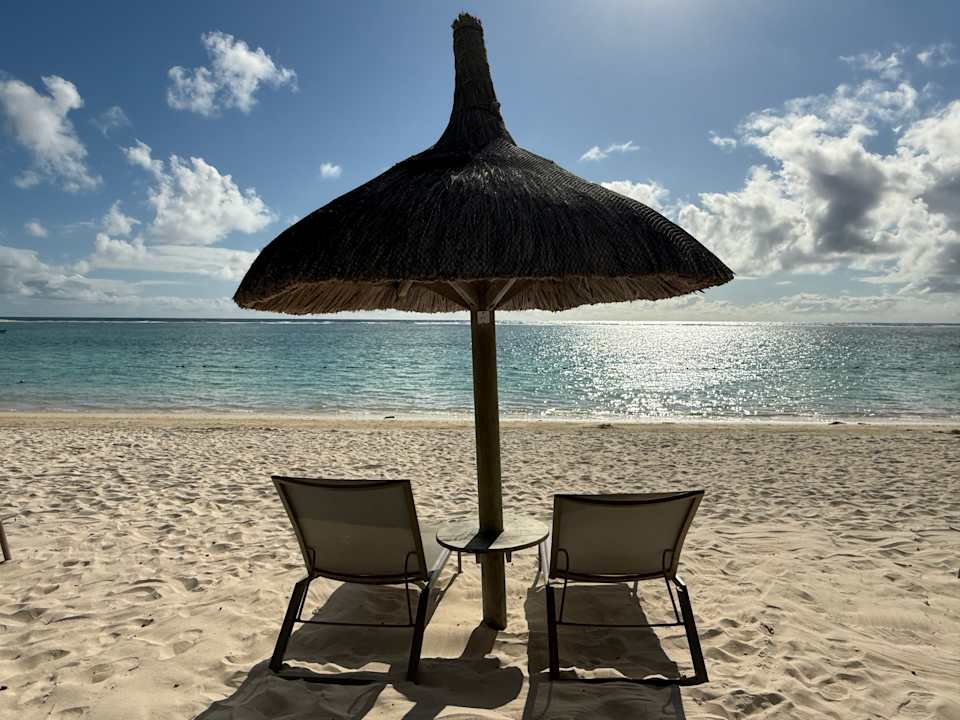 Strand Crystals Beach Resort Belle Mare, a member of Radisson Individuals