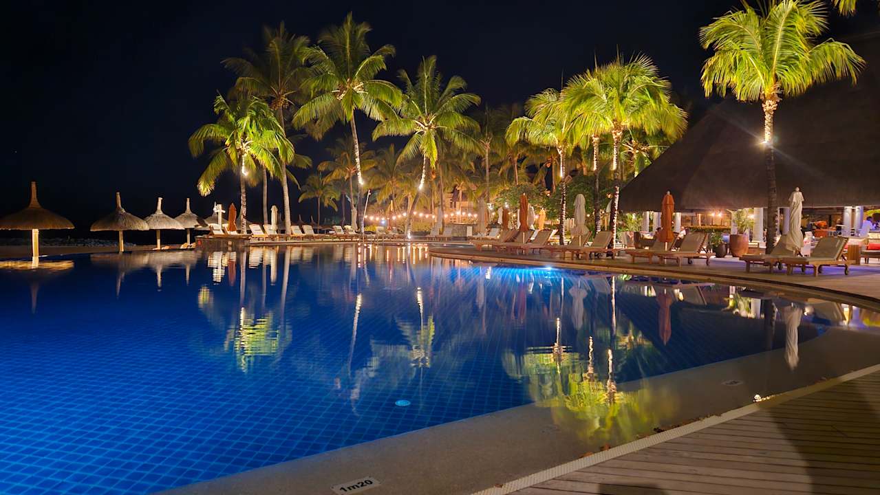 Pool Sands Suites Resort & Spa